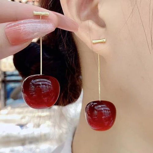 PENDIENTES DE CEREZAS - Luce dulce y delicada 🫦🩷