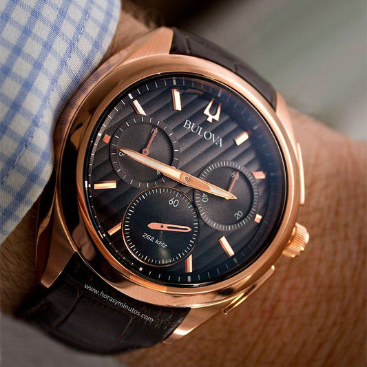 Bulova Curv – Reloj Cronógrafo Curvo de Alta Precisión