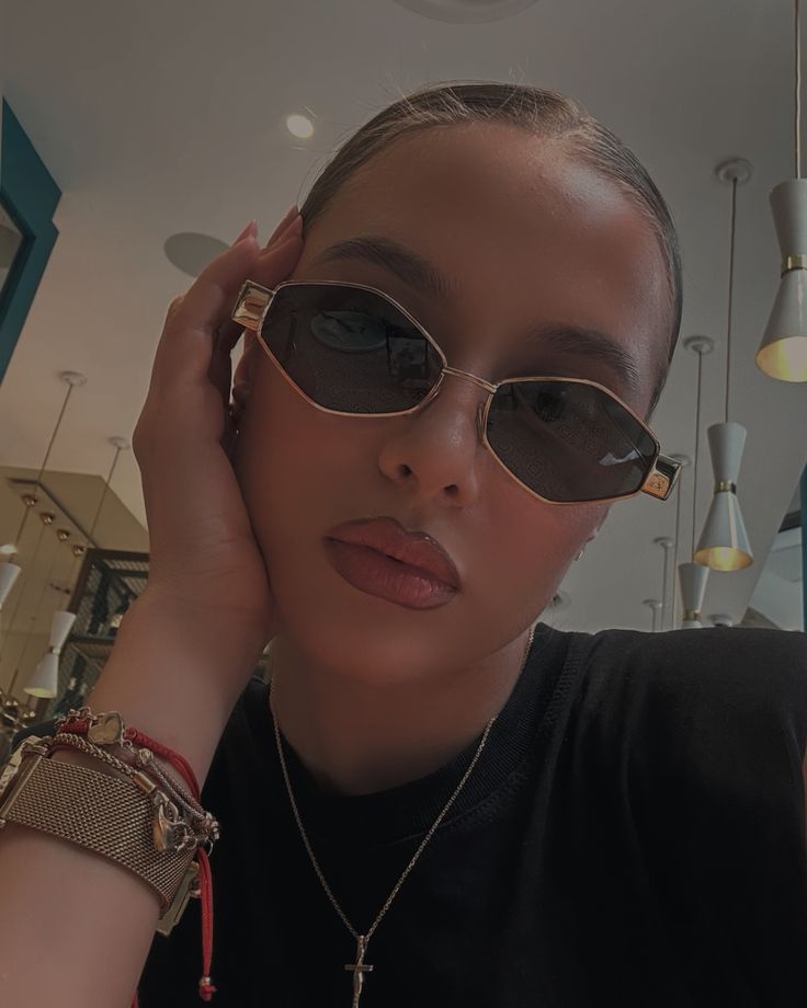 LENTES OLD MONEY 2026