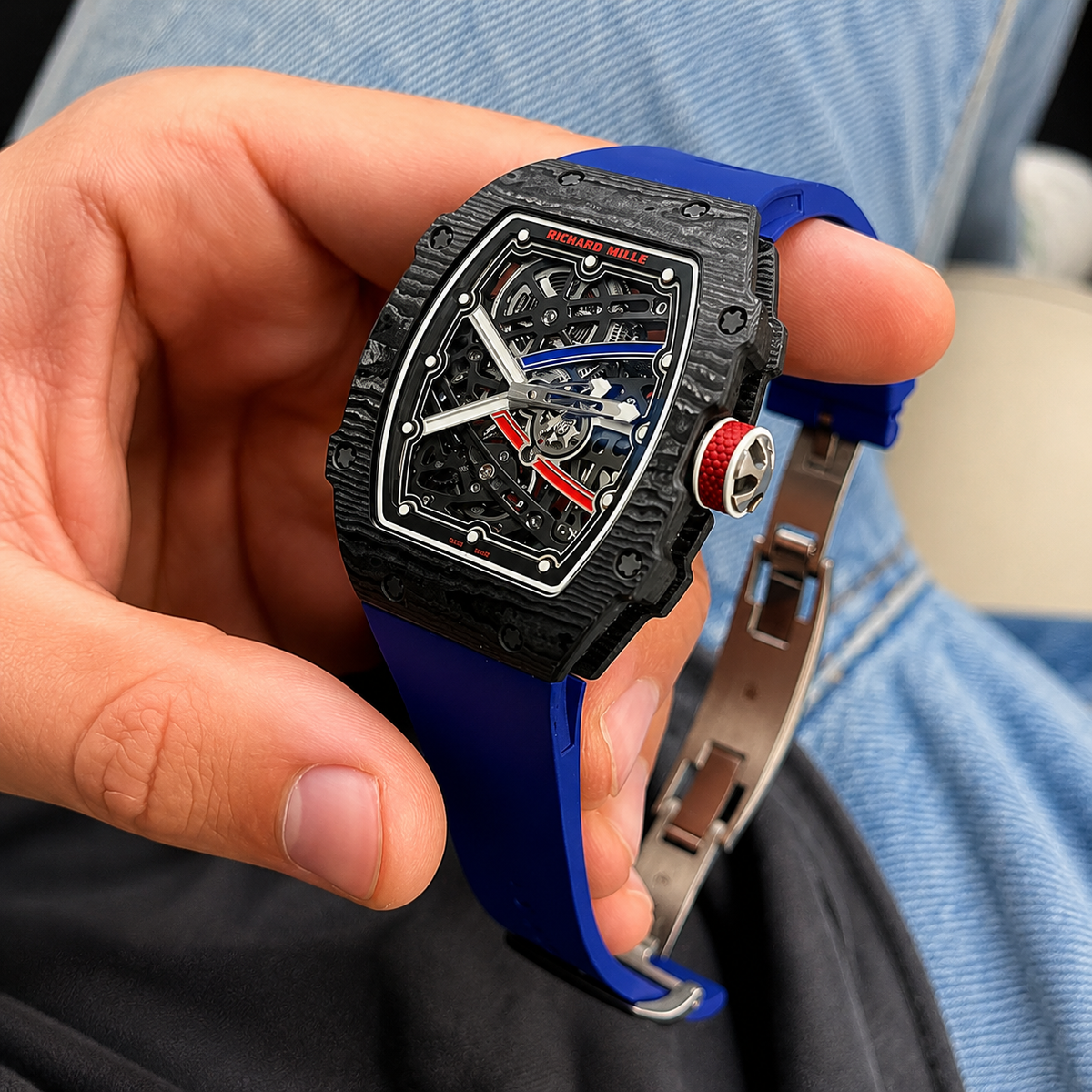 RELOJ DE LUJO  – DISEÑO DEPORTIVO ULTRALIGERO
